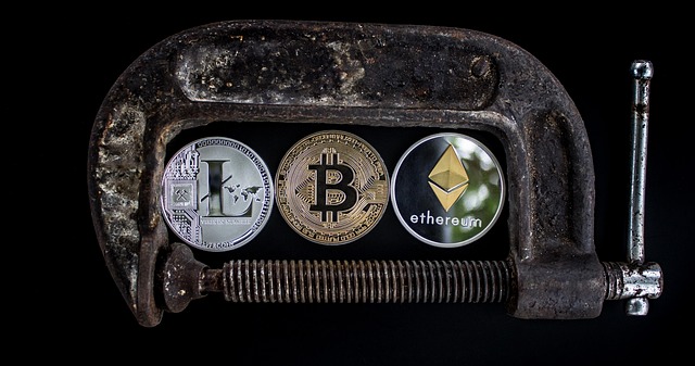Blockchain security audit vulnerability analysis shield icon
